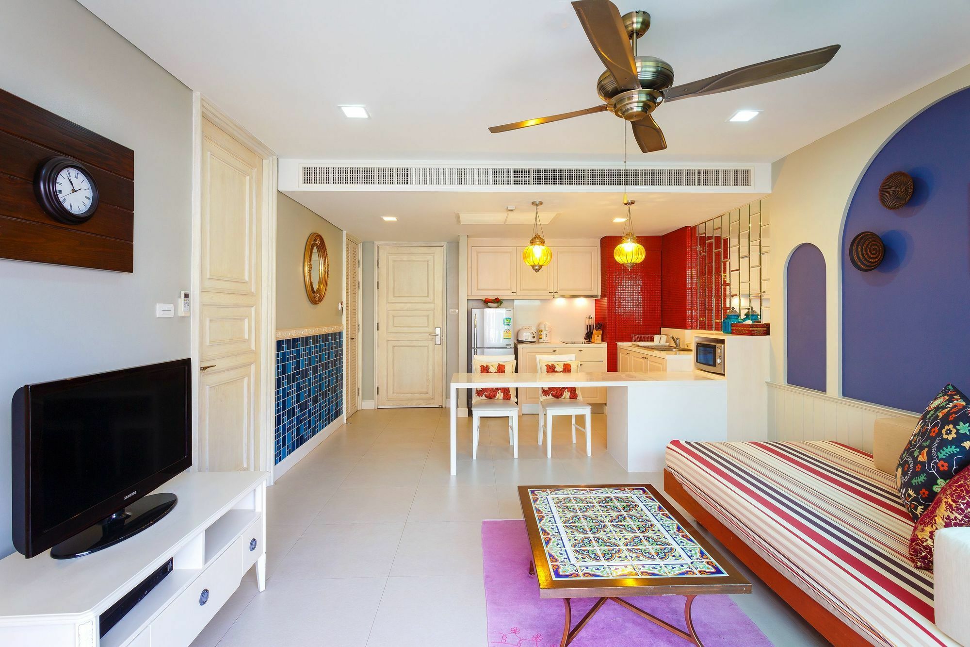 Marrakesh Beachfront Condominium Hua Hin Bagian luar foto